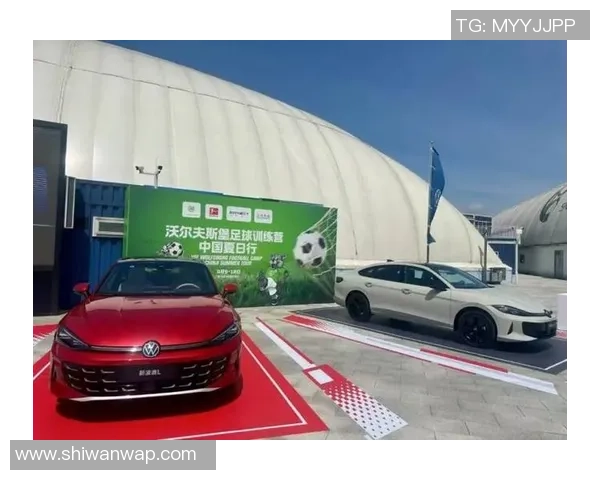 智能汽车导航助力足球赛事体验提升全新出行与观赛方式的完美结合