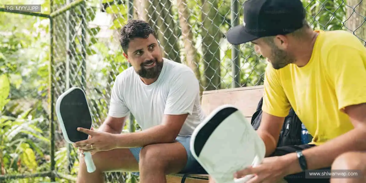 🎁限量周边,粉丝专属!🎾 把偶像力量穿在身上!